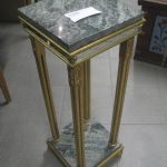 483 4292 Piedestal